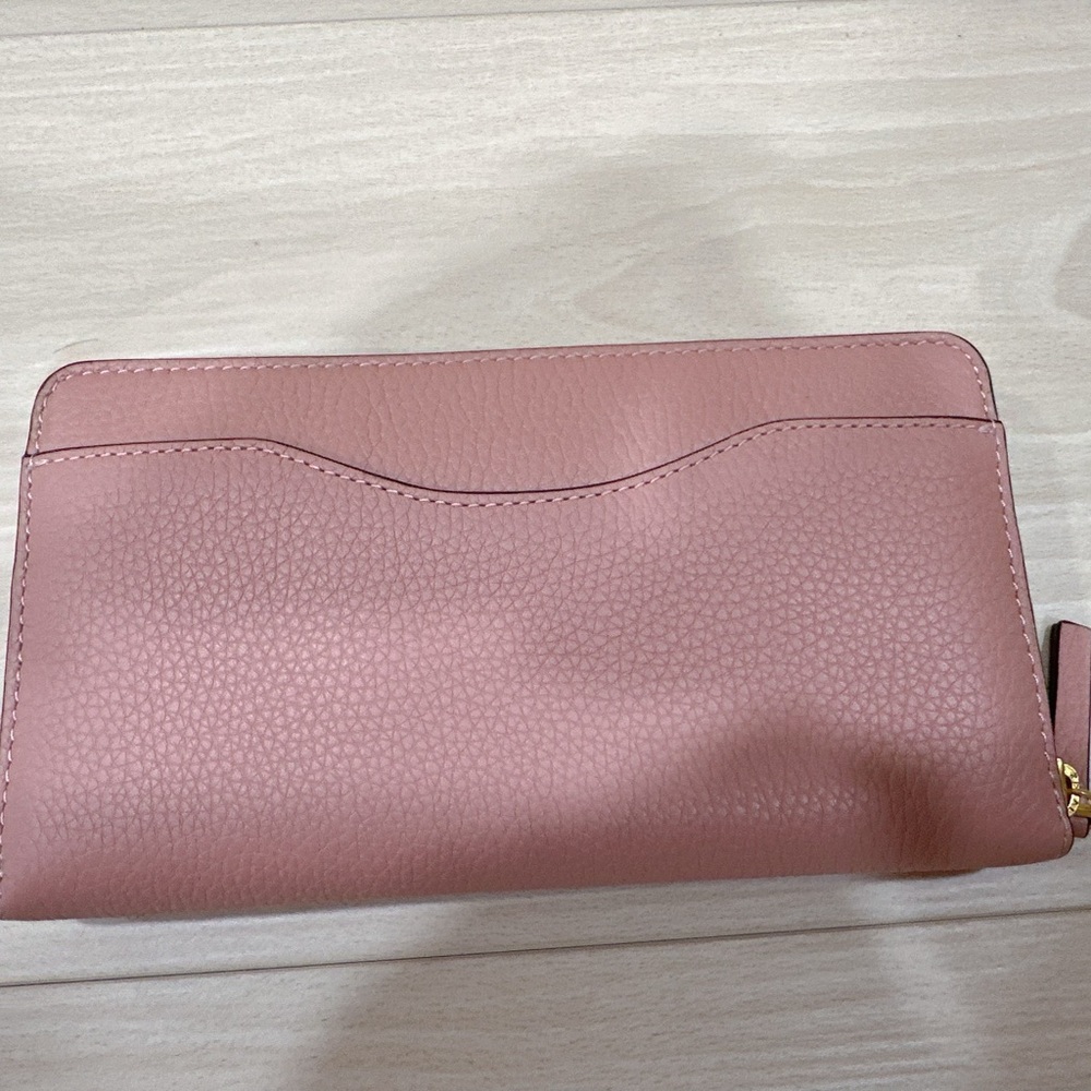 (NWT) Tory Burch 86057 Britten Zip Continental Wallet - Picture 2 of 8
